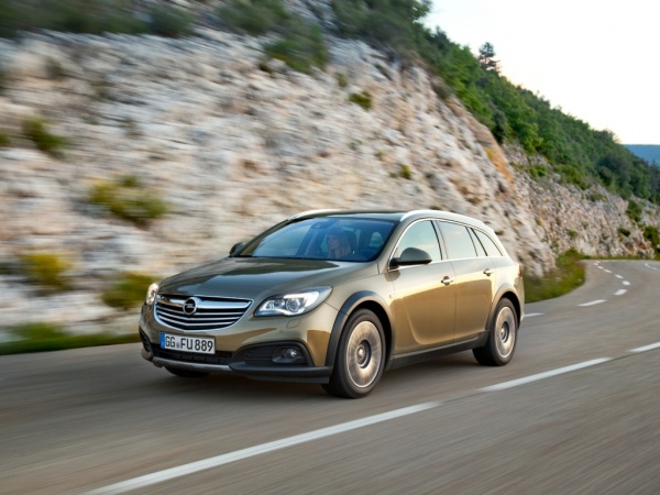 Opel Insignia Country Tourer фото