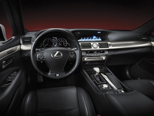 Lexus LS фото
