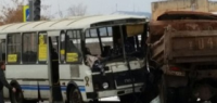 В Кстовском районе столкнулись автобус и тяжелый грузовик